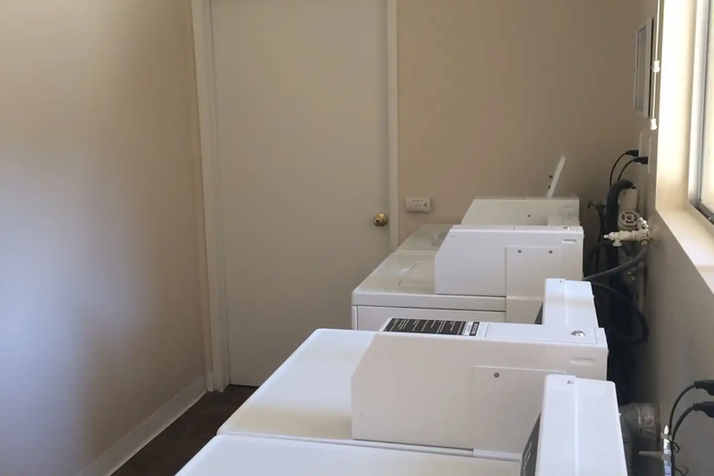 4055 Arizona St unit 10 photo 2