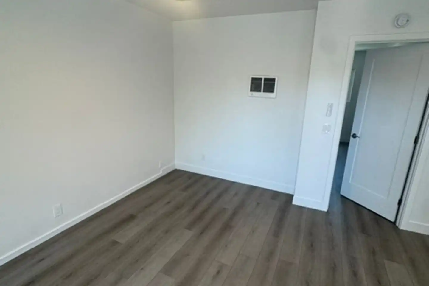 3526 Park Blvd unit 6B photo 2