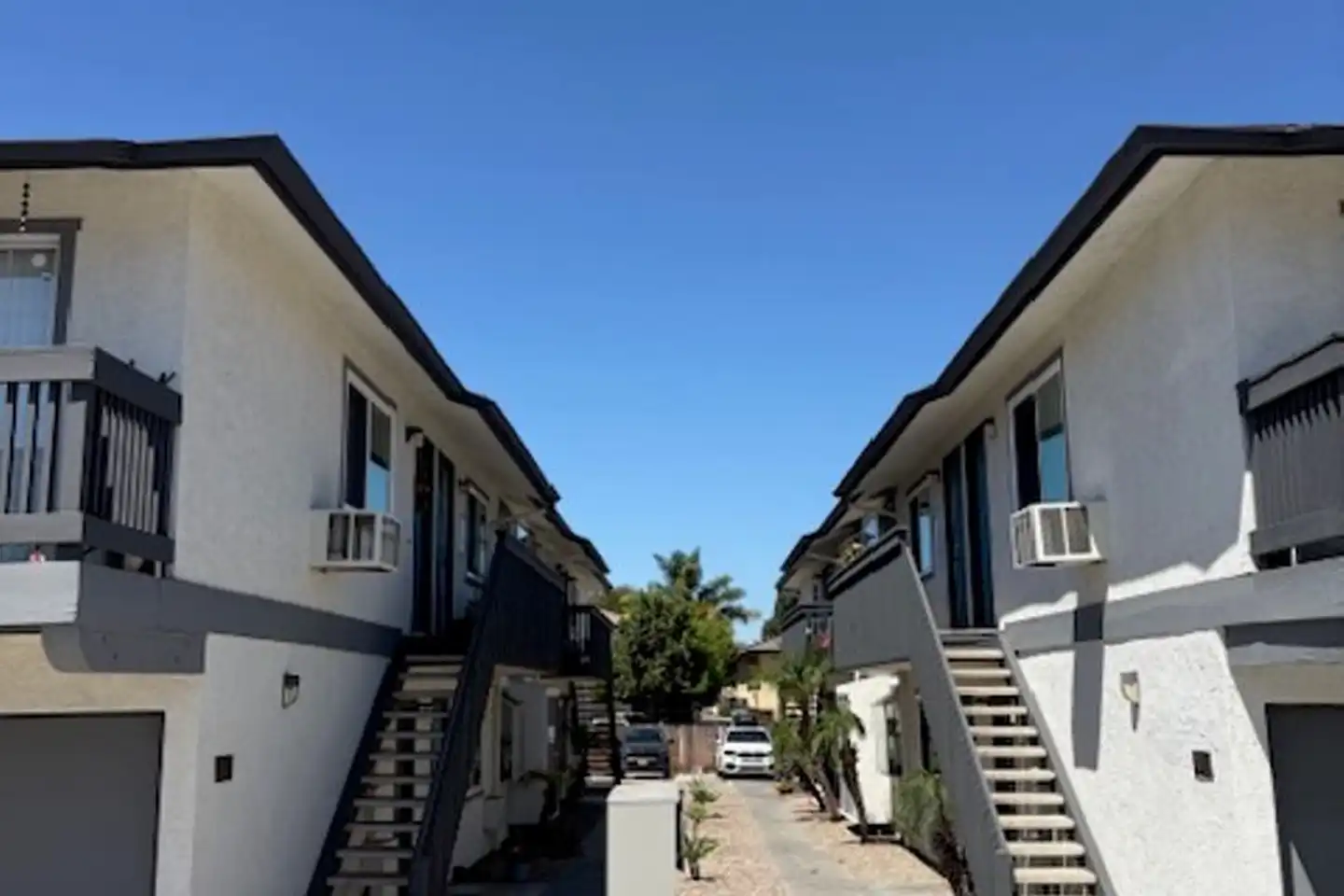 3640 S Barcelona St unit 3640-04