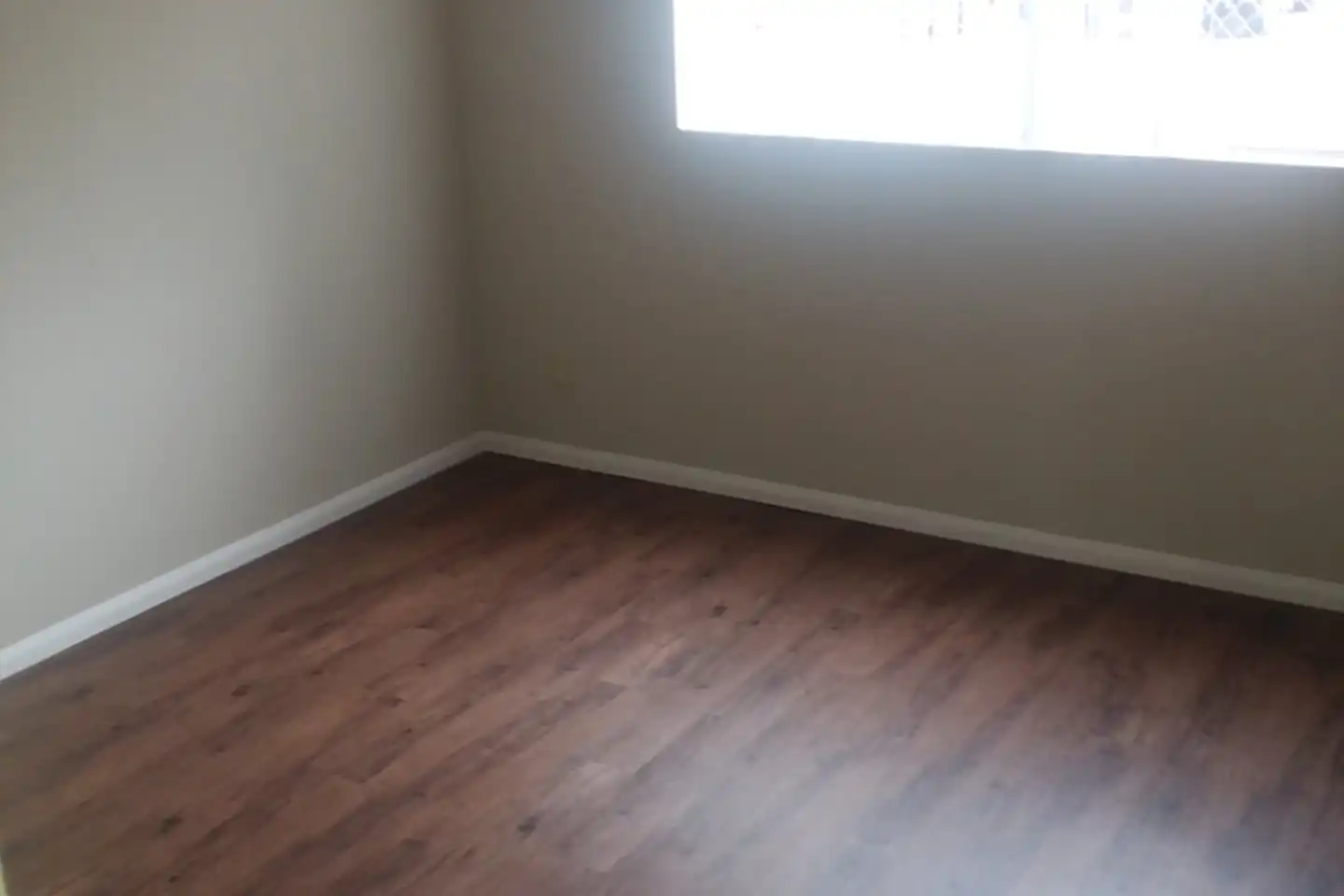 2280 Primrose Ave unit 2280-01 photo 4