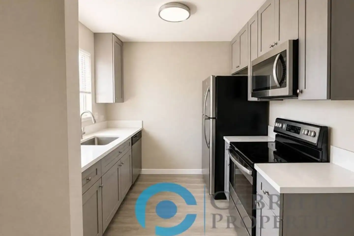 4423 52nd St unit 2d photo 3