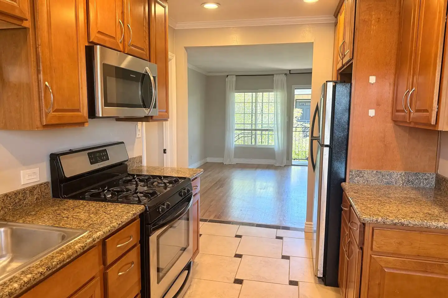 2817 Carleton St unit 2821.5