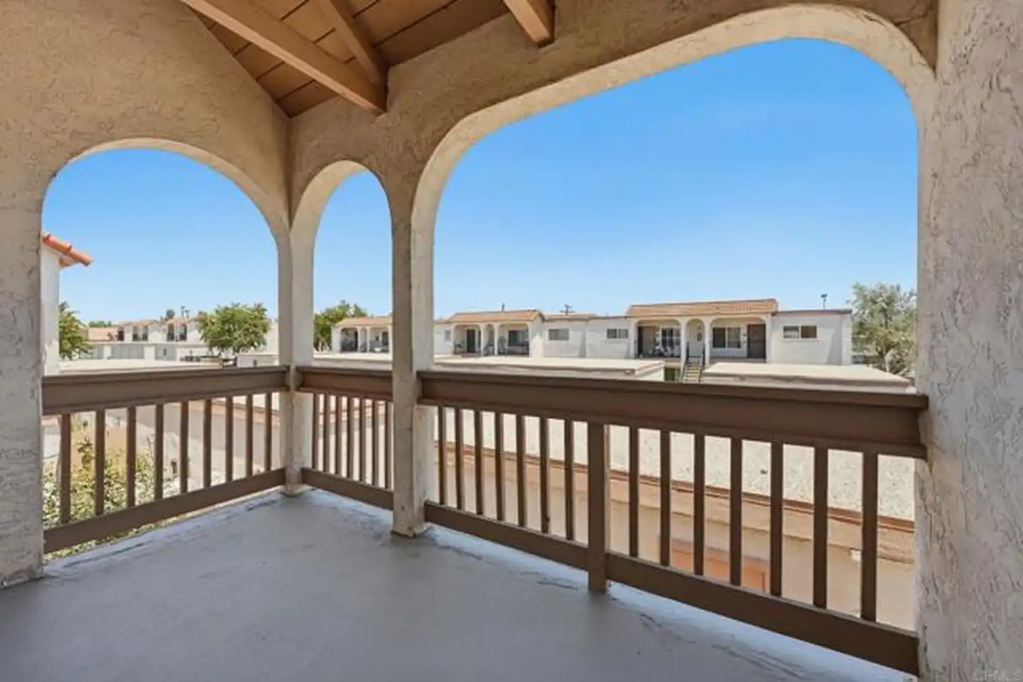 204 Candice Pl photo 4