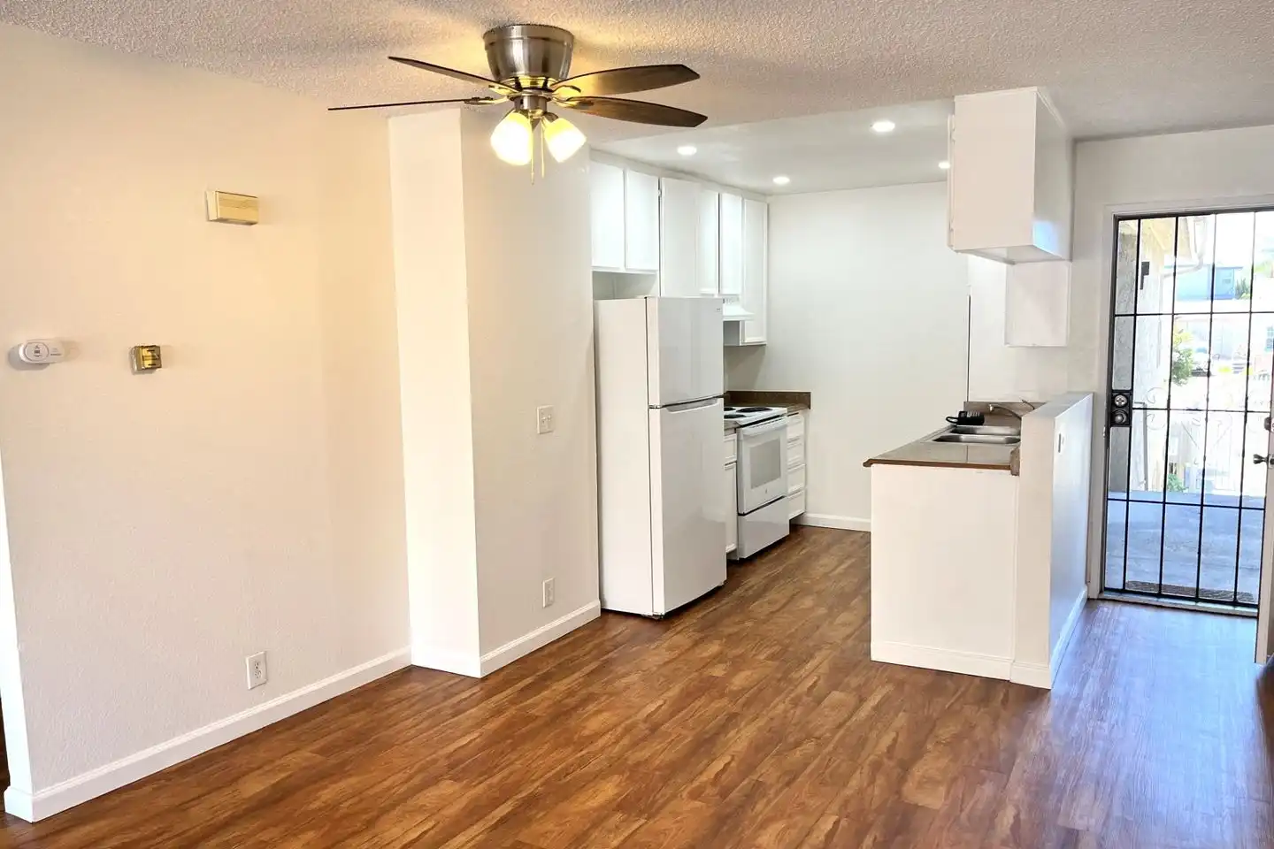 4435 52nd St unit 04