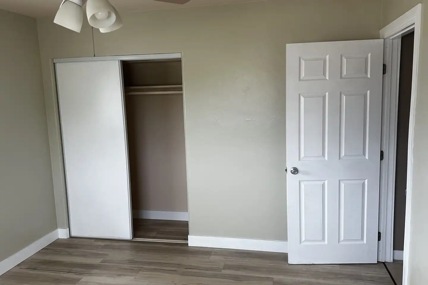 4290 Pepper Dr
