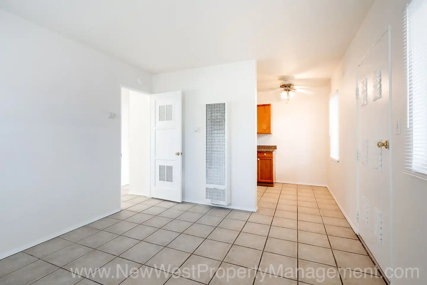 553 22nd St San Diego, CA 92102 photo 4