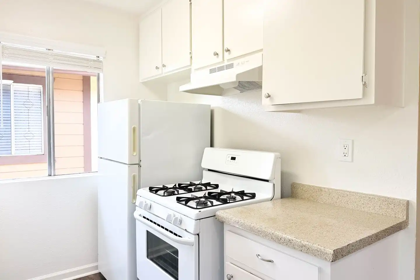 Imperial Terrace Apartments