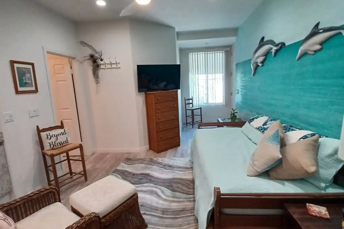 1947 Ivy Rd Oceanside, CA 92054
