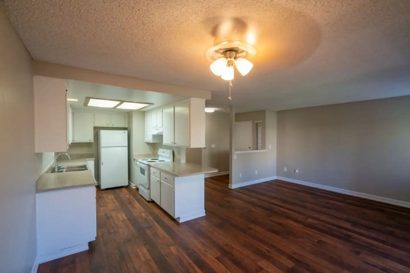 1477 Broadway unit M