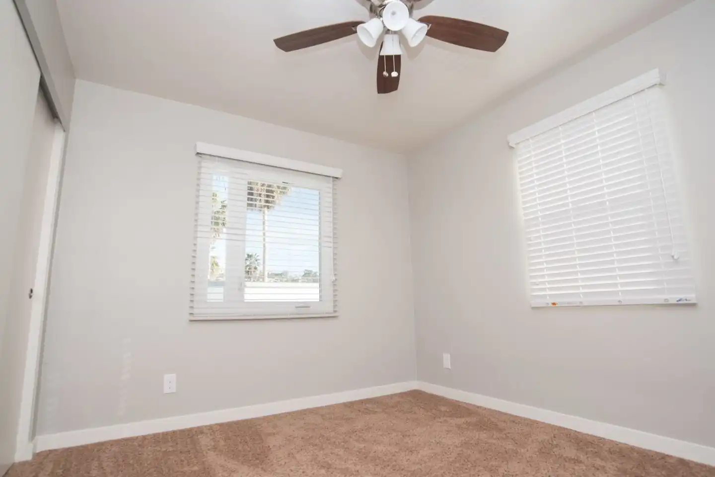 4728 Point Loma Ave unit 4728