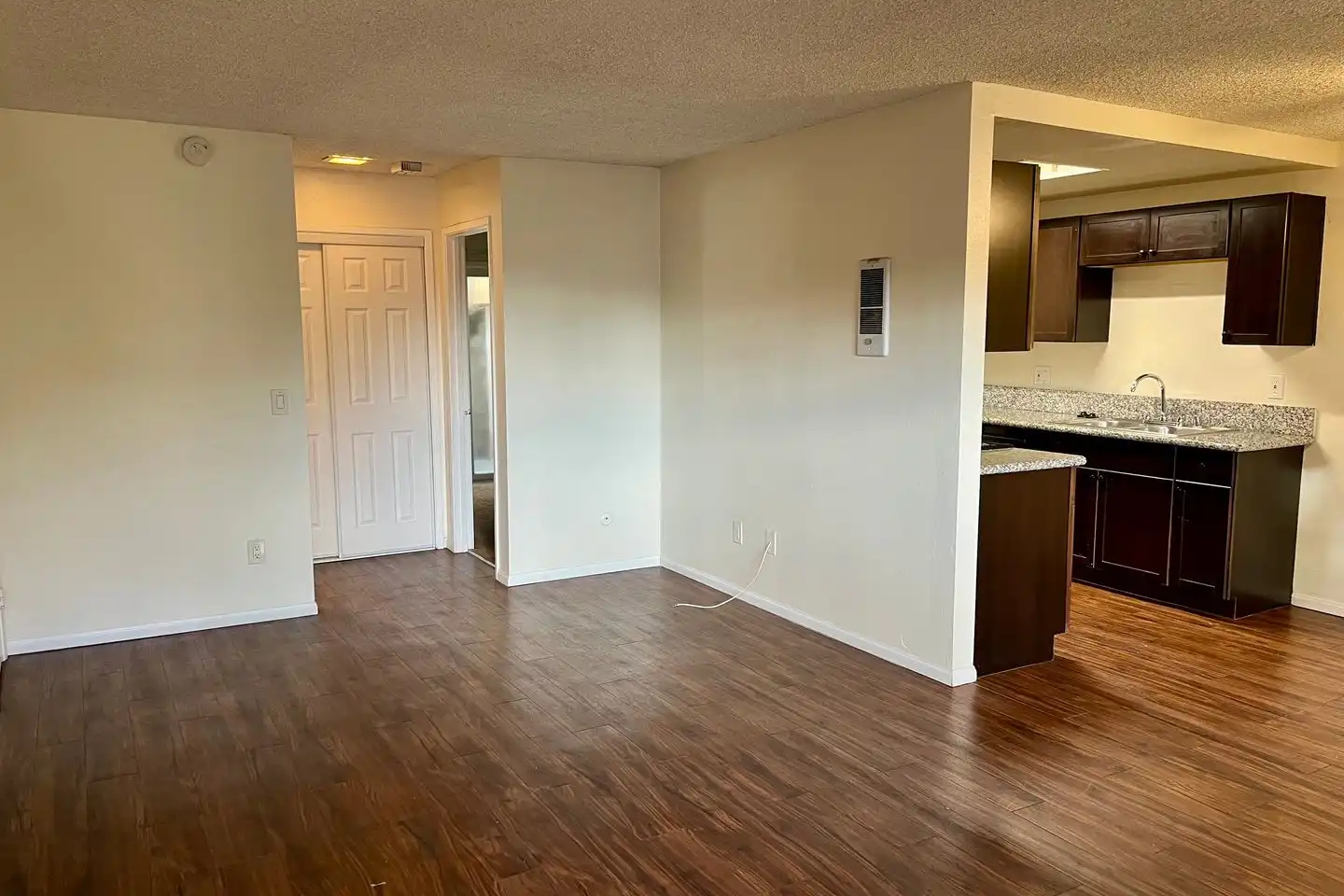 2030 Cypress Ave. unit 20 photo 2