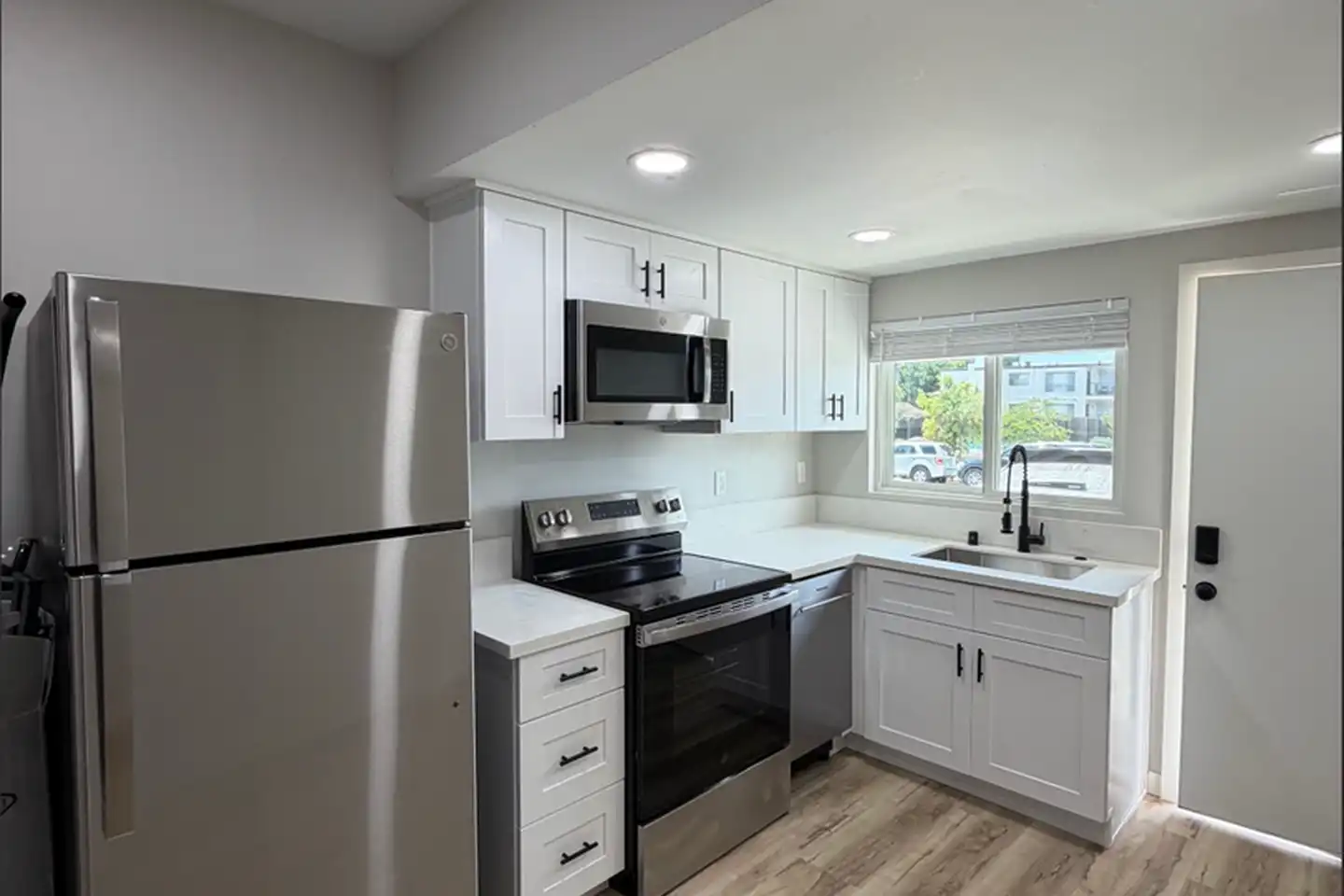 321 Olive St unit 2765 03rd Street