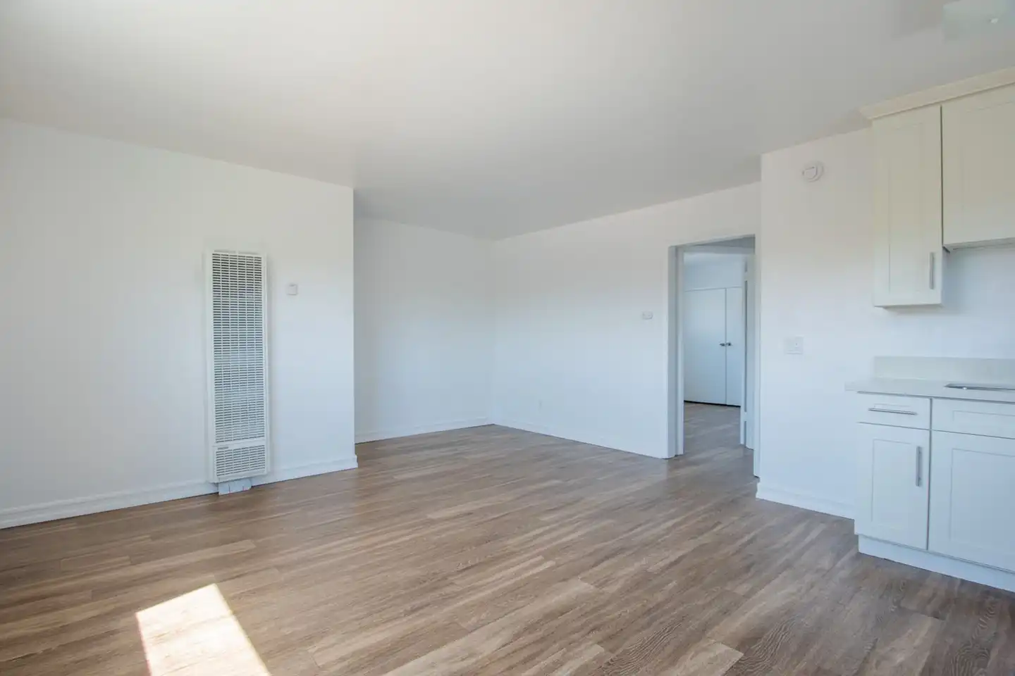 320 G St unit #3 photo 4