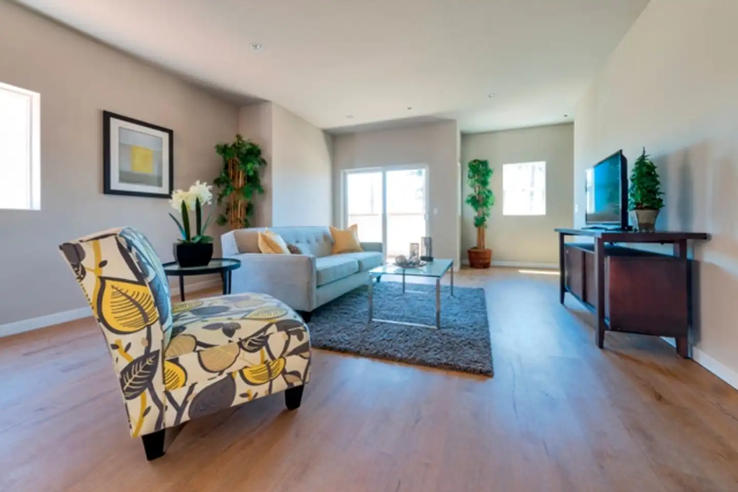 1636 Grand Ave unit 1656