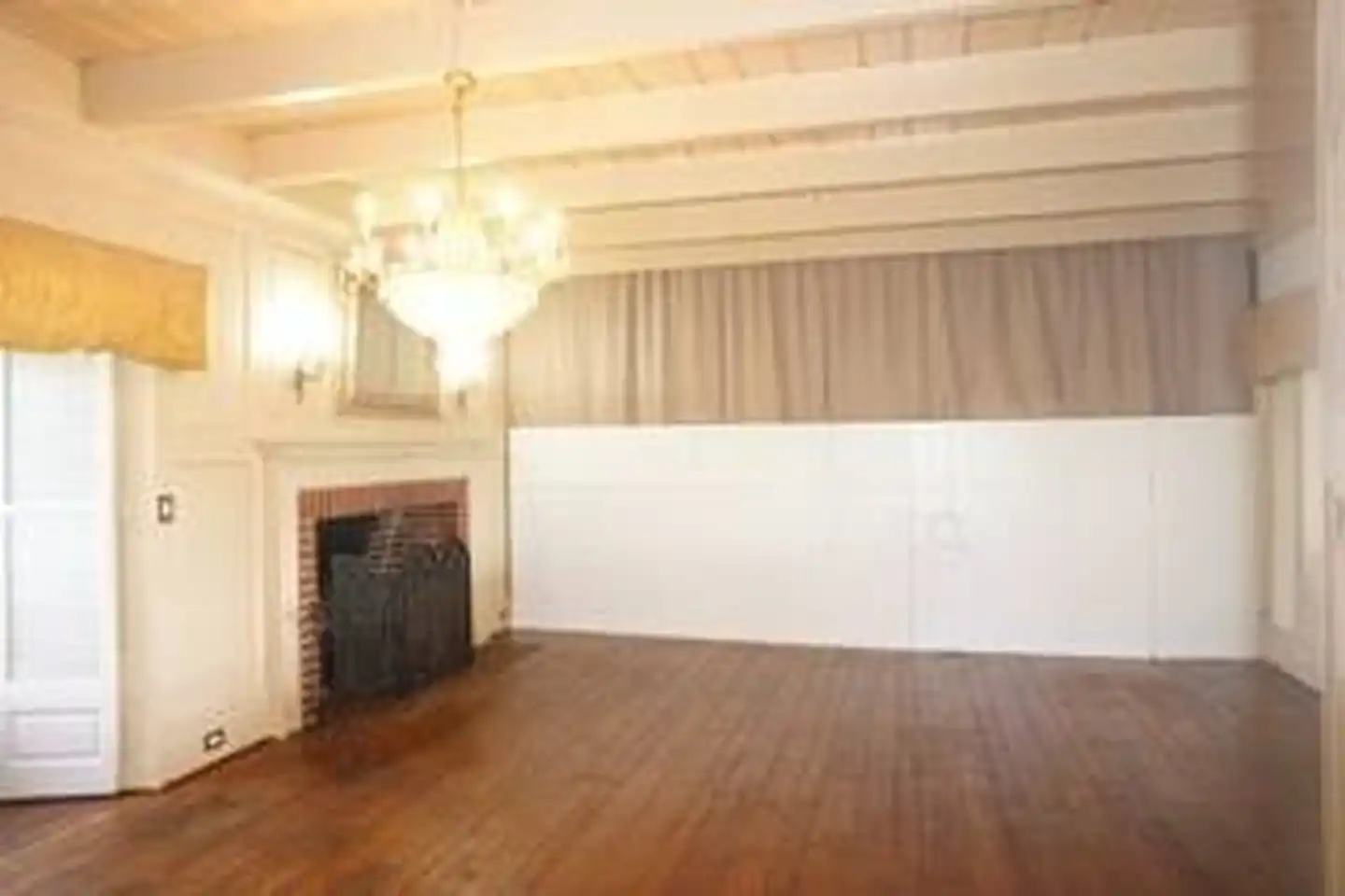 435 Sunrise Pl photo 2