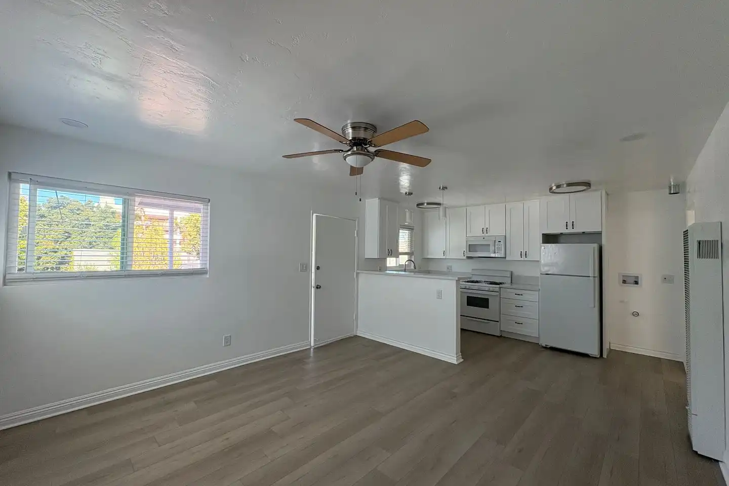4217-4221 3rd Ave