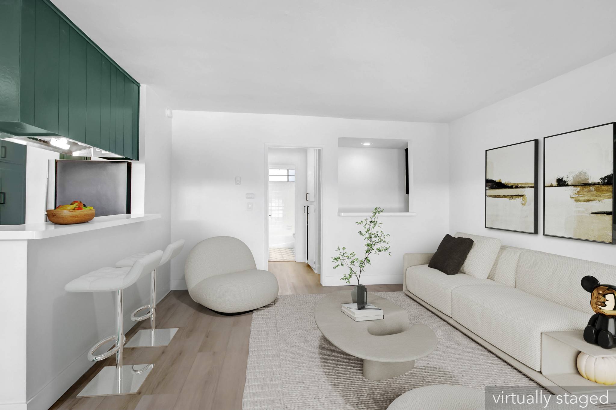 1333 N Martel photo 2