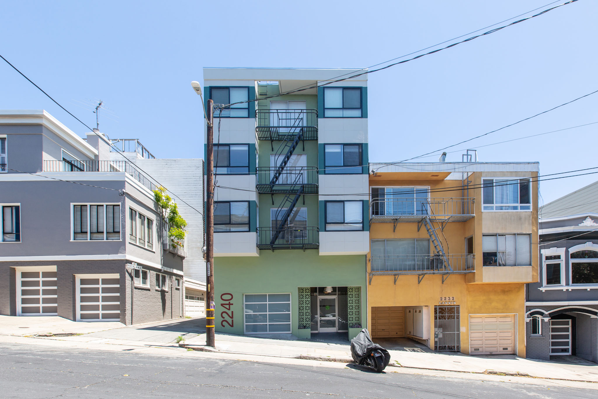 2240 Larkin