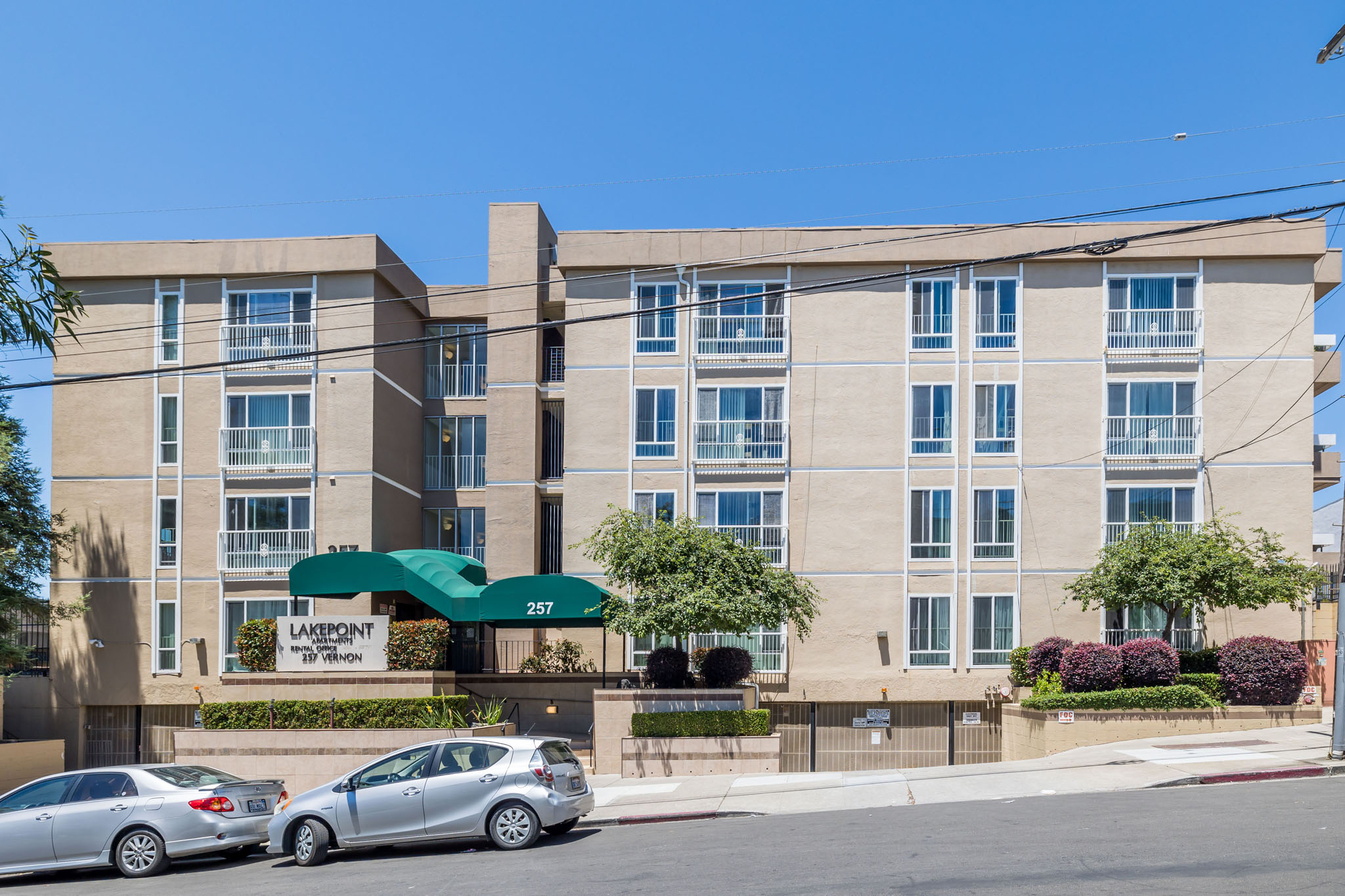 257 Vernon Street, Oakland (Apartment)