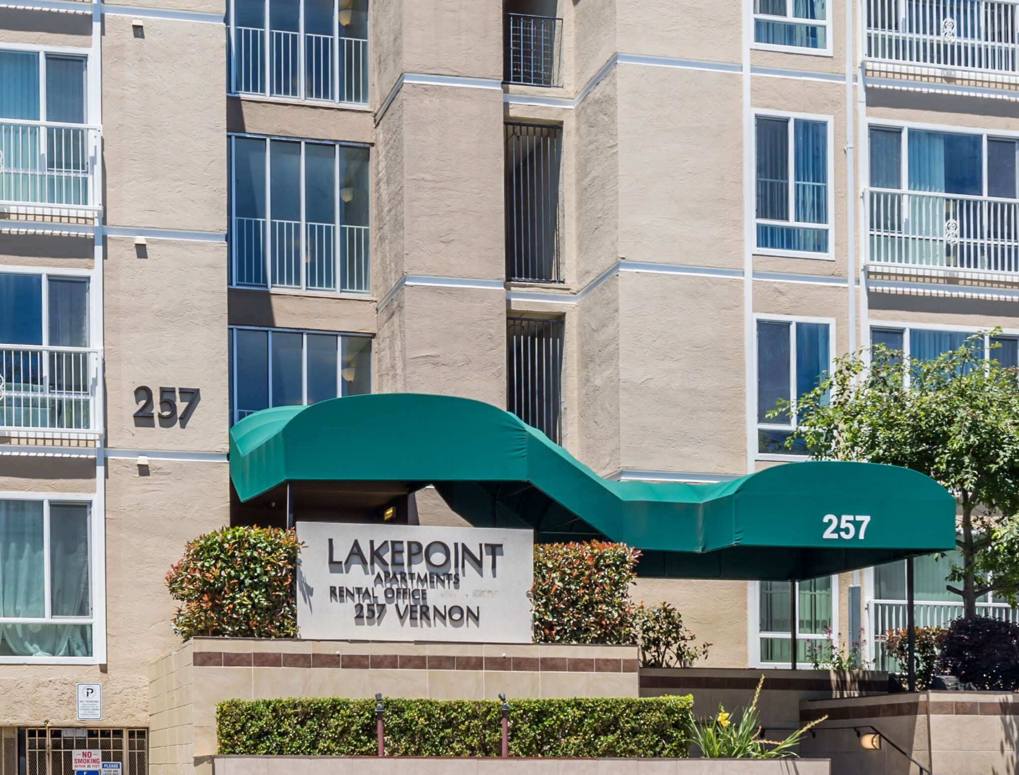 257 Vernon Street, Oakland (Apartment) photo 2