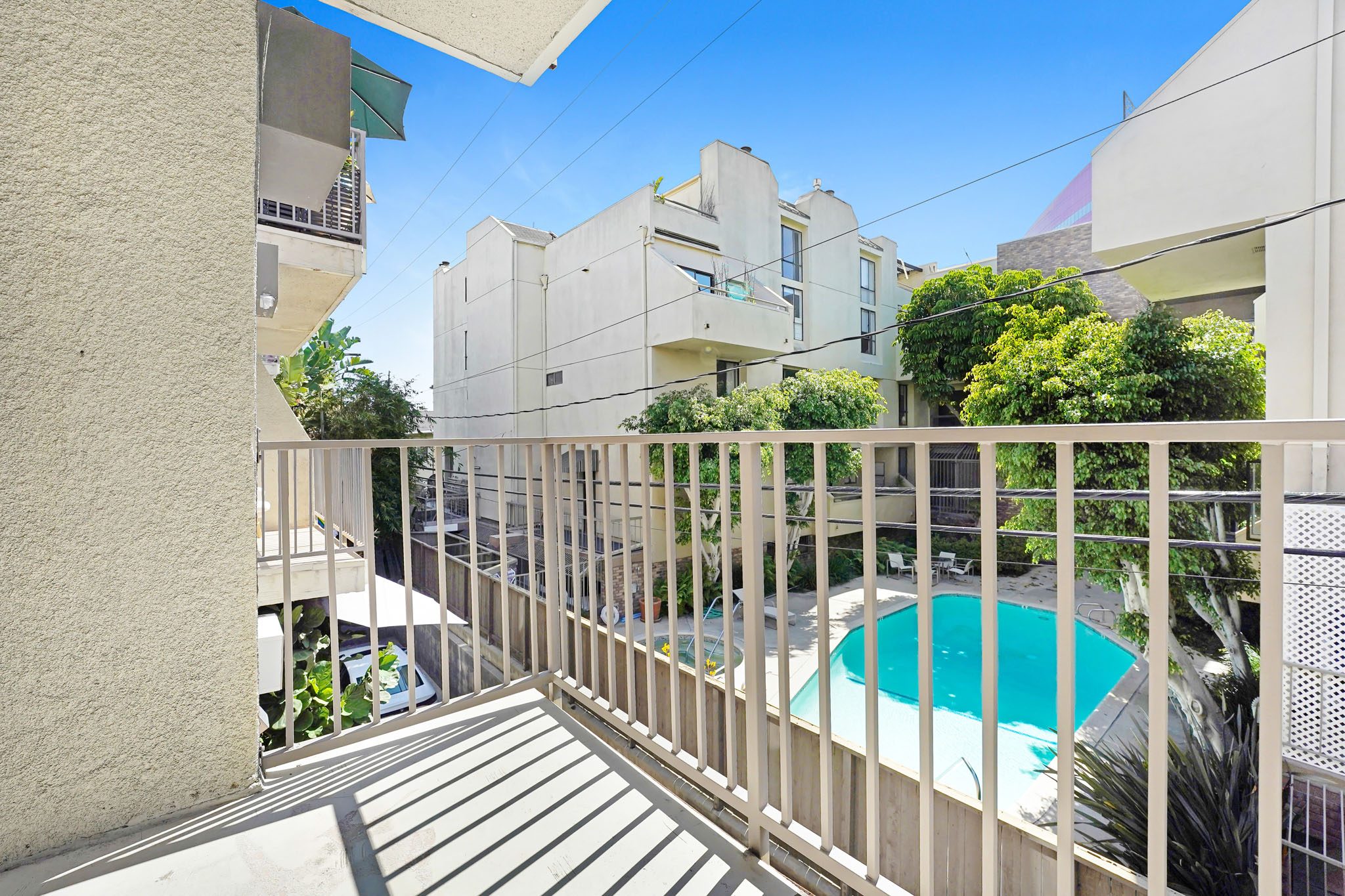 727 Westbourne photo 5