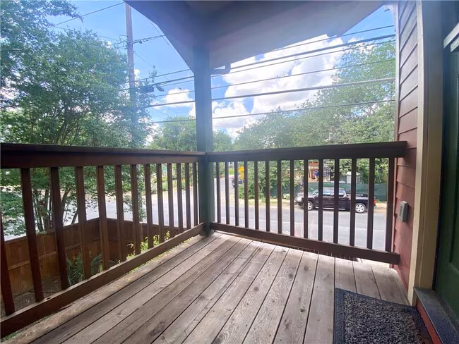 3200 Glenview Ave Austin, TX 78703 photo 2