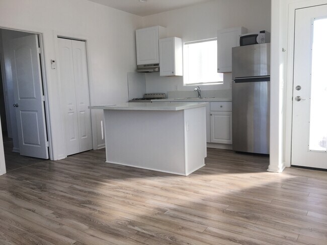 3058 Logan Ave San Diego, CA 92113 photo 5