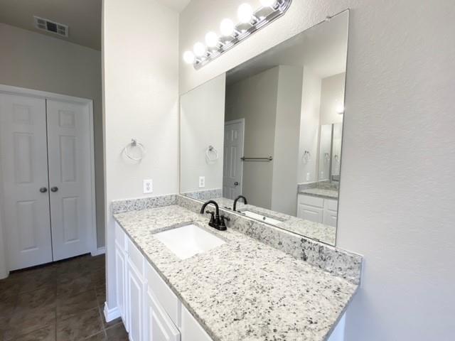 7676 Saint Stephens Square, Frisco, TX 75035 photo 3