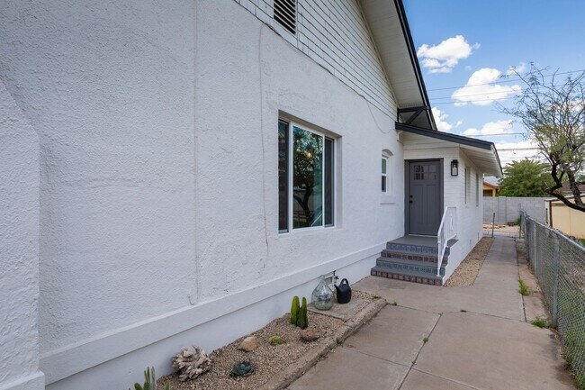 1342 W Monroe St Phoenix, AZ 85007 photo 5