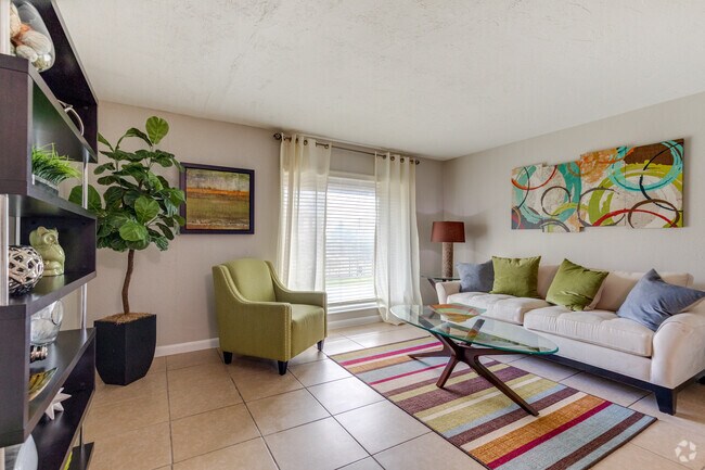 Campbell Grove Apartments photo 2