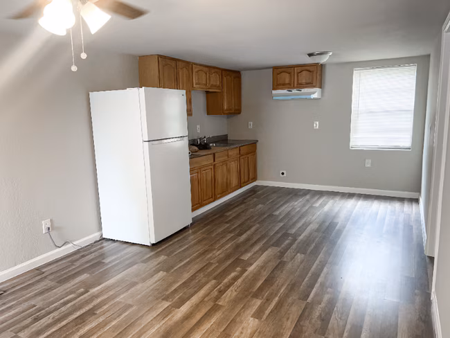 2432 West Little York Road, Houston, TX 77091 photo 3