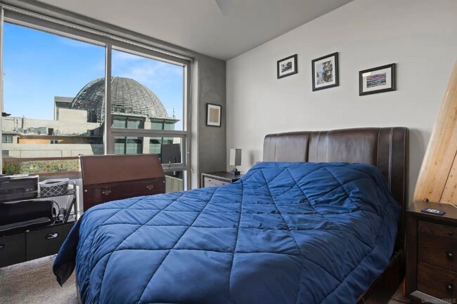 321 Tenth Ave San Diego, CA 92101 photo 5