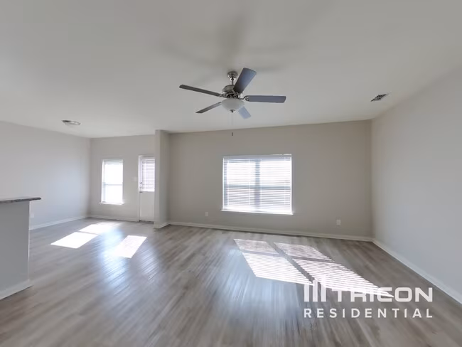 14356 Open Range Drive, Dallas, TX 75253 photo 3