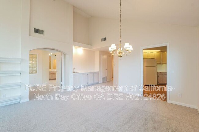 2114 Stonefield Ln Santa Rosa, CA 95403 photo 5