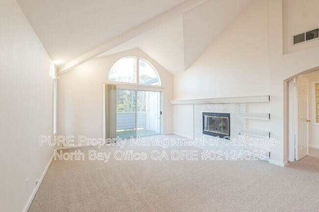 2114 Stonefield Ln, Santa Rosa (Single Family) photo 4