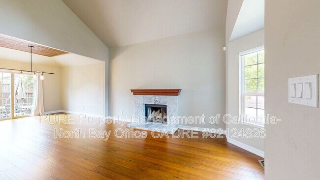 2030 Seville St Santa Rosa, CA 95403 photo 5