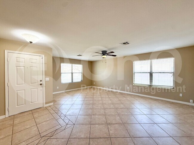 3553 E Trigger Way Gilbert, AZ 85297 photo 4