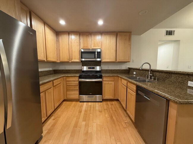 99 Bassett Street, San Jose, CA 95110 photo 5