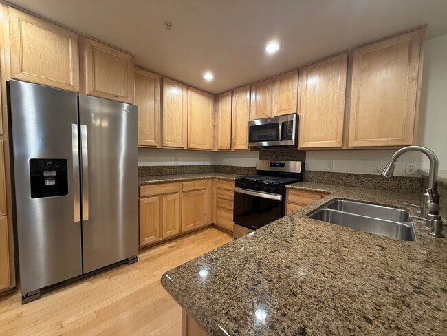 99 Bassett Street, San Jose, CA 95110 photo 4