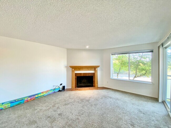 2511 NE 4th St Renton, WA 98056 photo 3