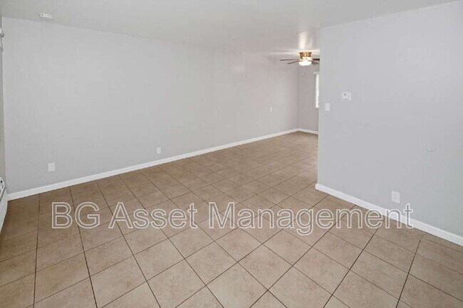 419 San Marco St Fairfield, CA 94533 photo 2