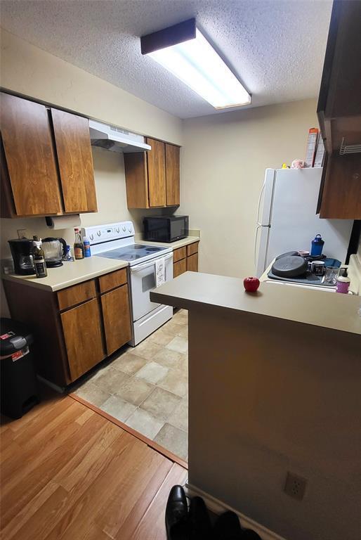 114 E 31st St Austin, TX 78705 photo 5