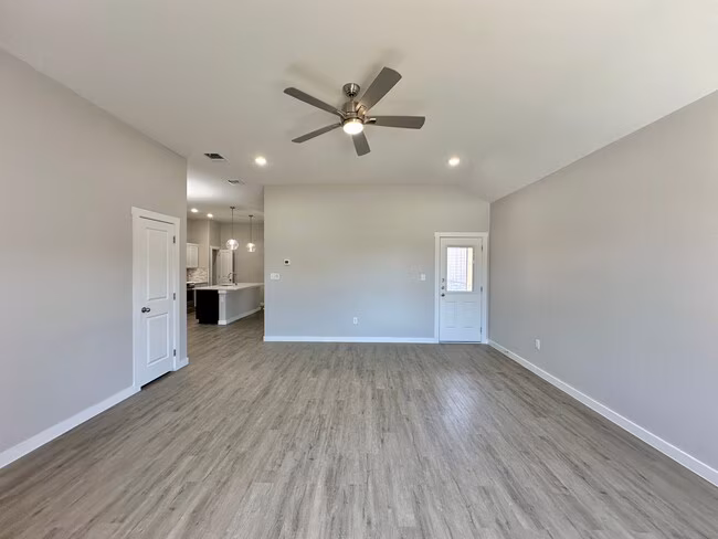 1215 Antelope Trail Temple, TX 76504 photo 4