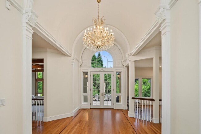 169 Sausal Dr Portola Valley, CA 94028 photo 5