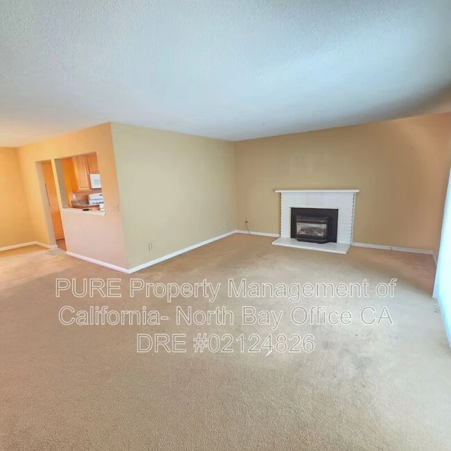 1278 Pacific Ave Petaluma, CA 94954 photo 2