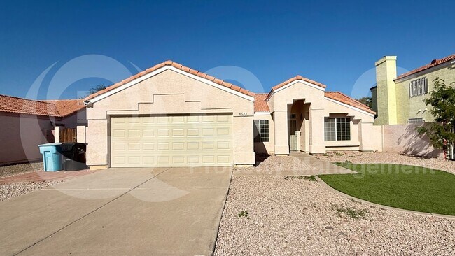 8622 W Roanoke Ave Phoenix, AZ 85037