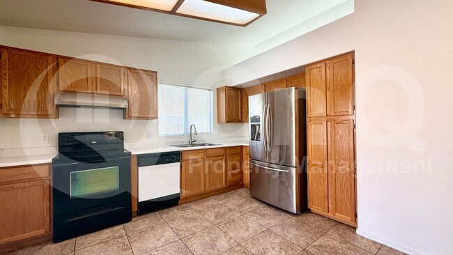 8622 W Roanoke Ave Phoenix, AZ 85037 photo 3
