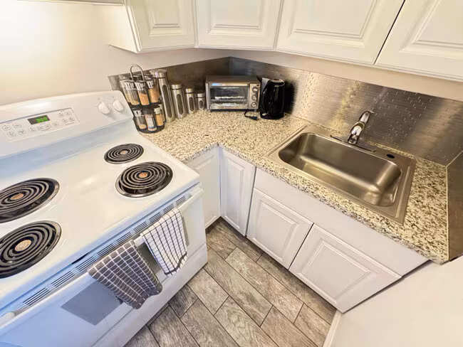 210 Lone Oak Ave Napa, CA 94558 photo 4