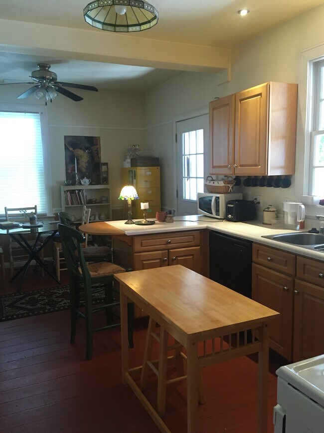 321 Nevada St Vallejo, CA 94590 photo 5