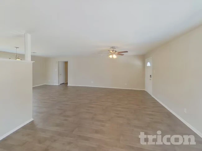 5802 W Coolidge St Phoenix, AZ 85031 photo 5